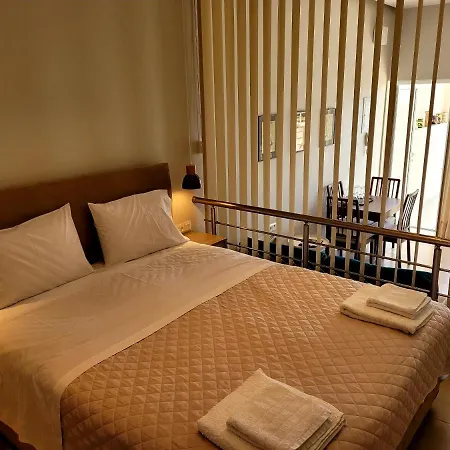 Aphrodite's Apartment